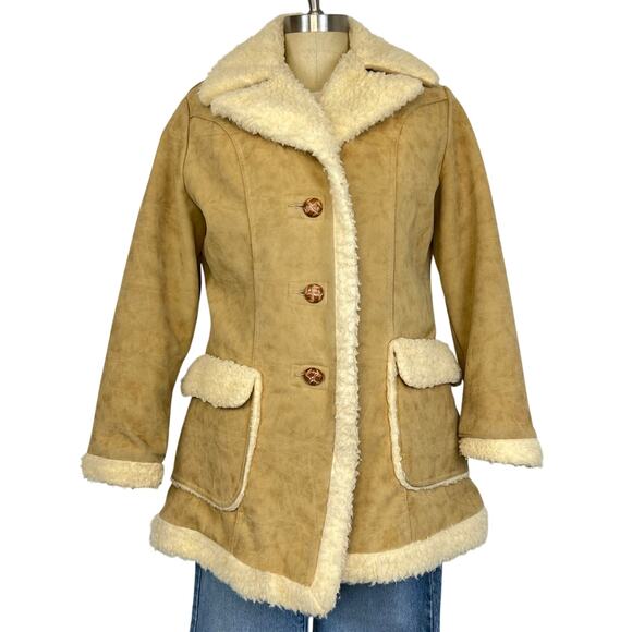 Vintage Women's 70's Wiman Vinyl Suede Button Front Sherpa Coat (Sz M) - Picture 1 of 15